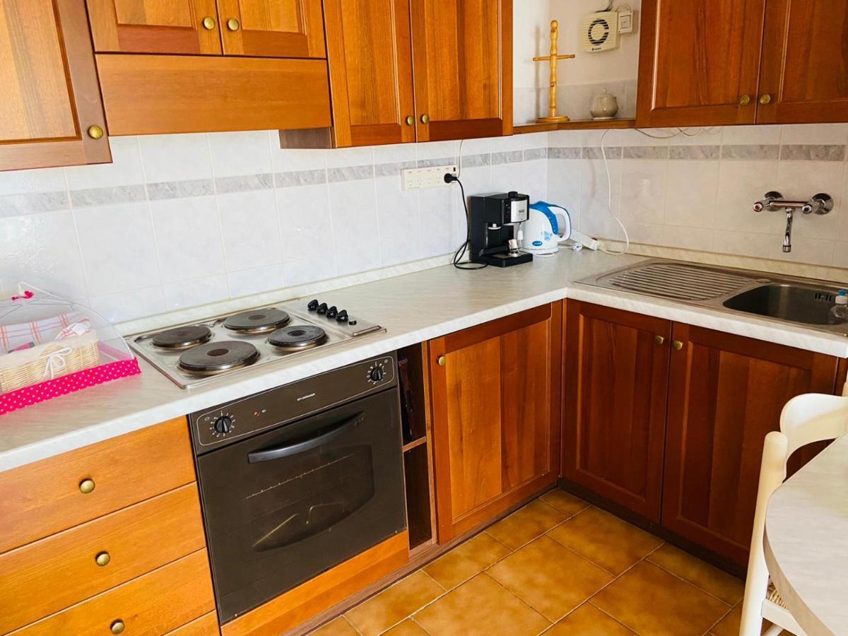 Apartments Tri Zala Zrnovo Dış mekan fotoğraf