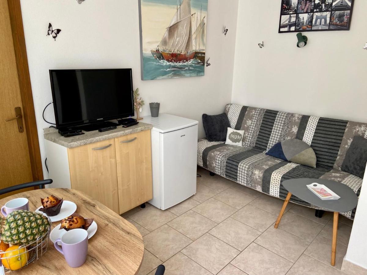 Apartments Tri Zala Zrnovo Dış mekan fotoğraf